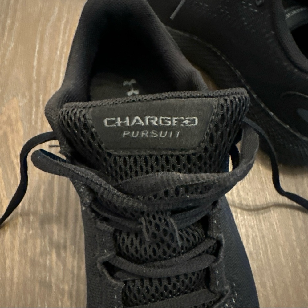 Under Armour Charged Pursuit Running Athletic Shoes‎ Size 7.5M/9W - Picture 10 of 11
